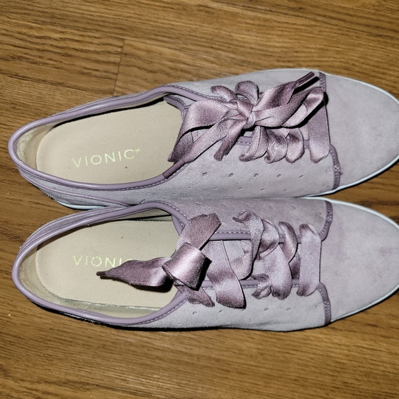 Vionic Keke suede violet sneaker 9.5 - Picture 2 of 4